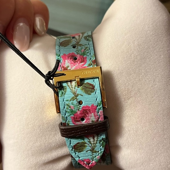 Gucci G-timeless Aqua flora watch - Picture 6 of 9